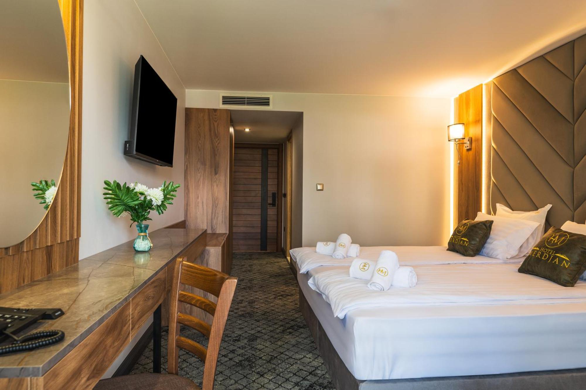 Hotel Merdjan 서르니차 외부 사진